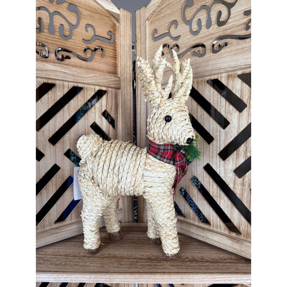 Martha Stewart Woven Straw Deer‎ Decor with Plaid Bow
